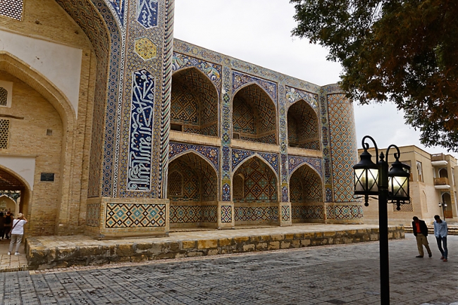 Madrasa Nodir Devon Begi-009